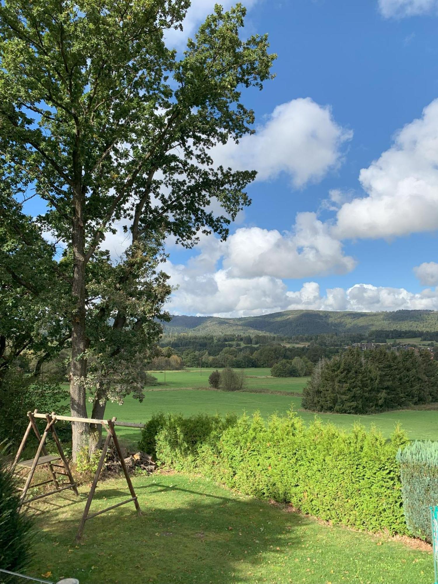 Wolfs-Blick Villa ลางเกลส์ไฮม์ ภายนอก รูปภาพ